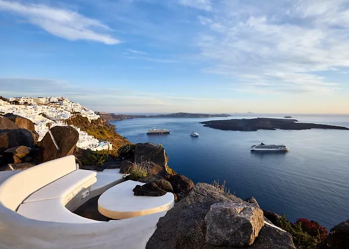 فيلة إيثيراس *