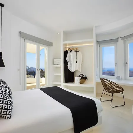 Etheras פירוסטפני